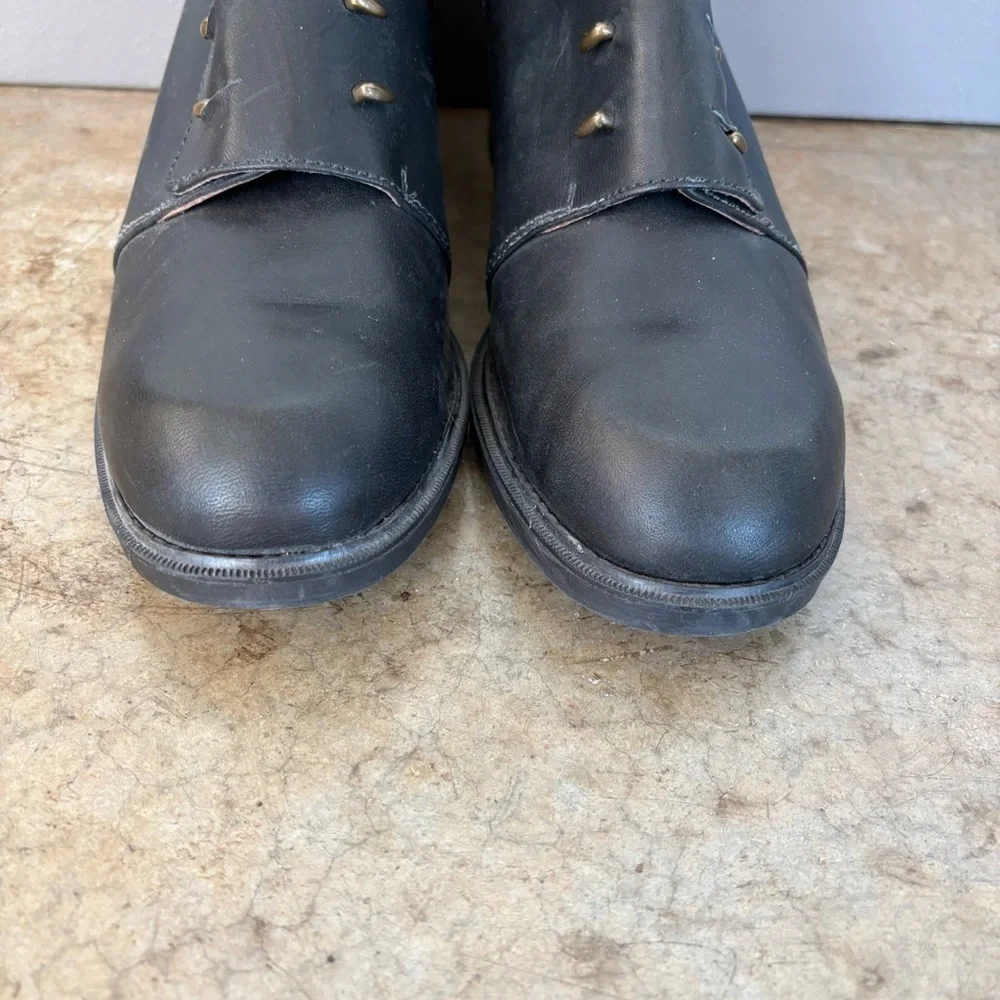 Naot Black Leather Booties With Brass Detail Size‎ 38/7.5